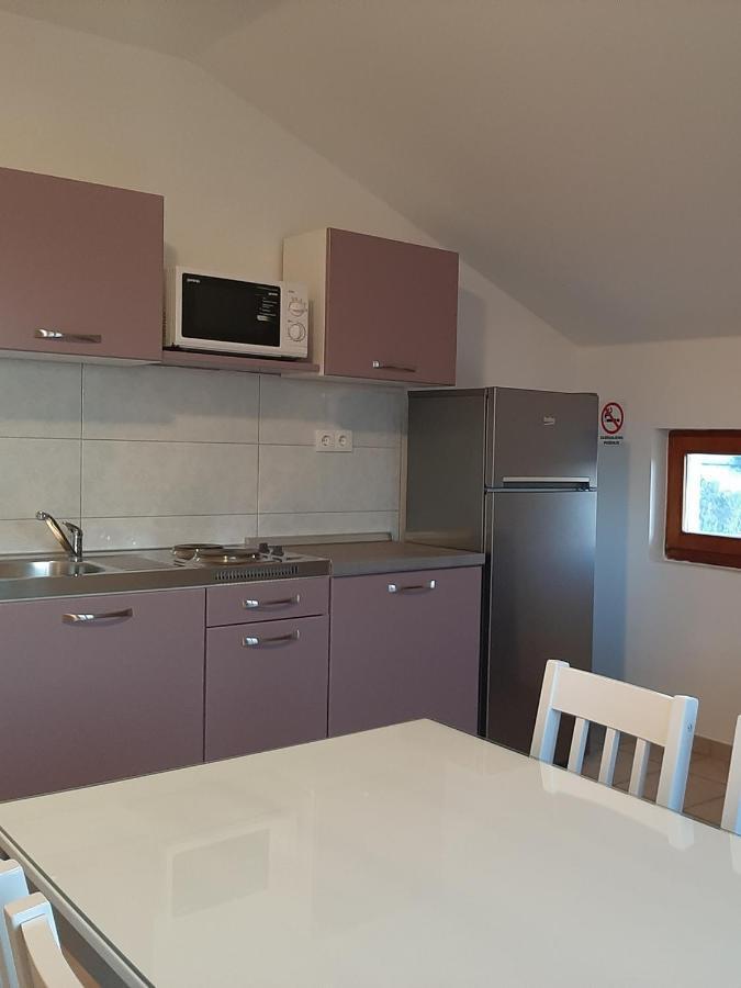 Apartments Cherry Горни-Карин Экстерьер фото